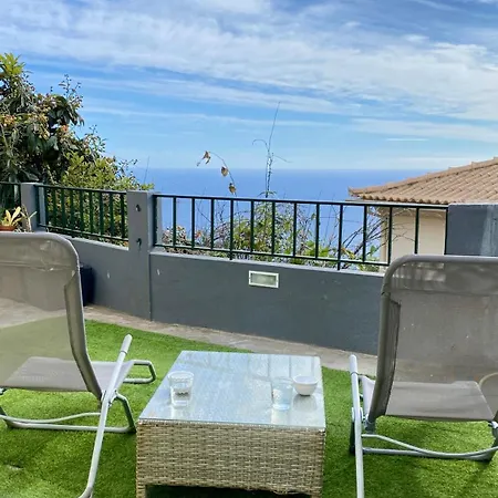 Moon Villa - 5 To 15M From 5 Top Attractions - Sea View Terrace, Patio, Solarium, Astronaut, Make Up Station, Coffee Home Bar - Funchal Holiday Home Buitenkant foto