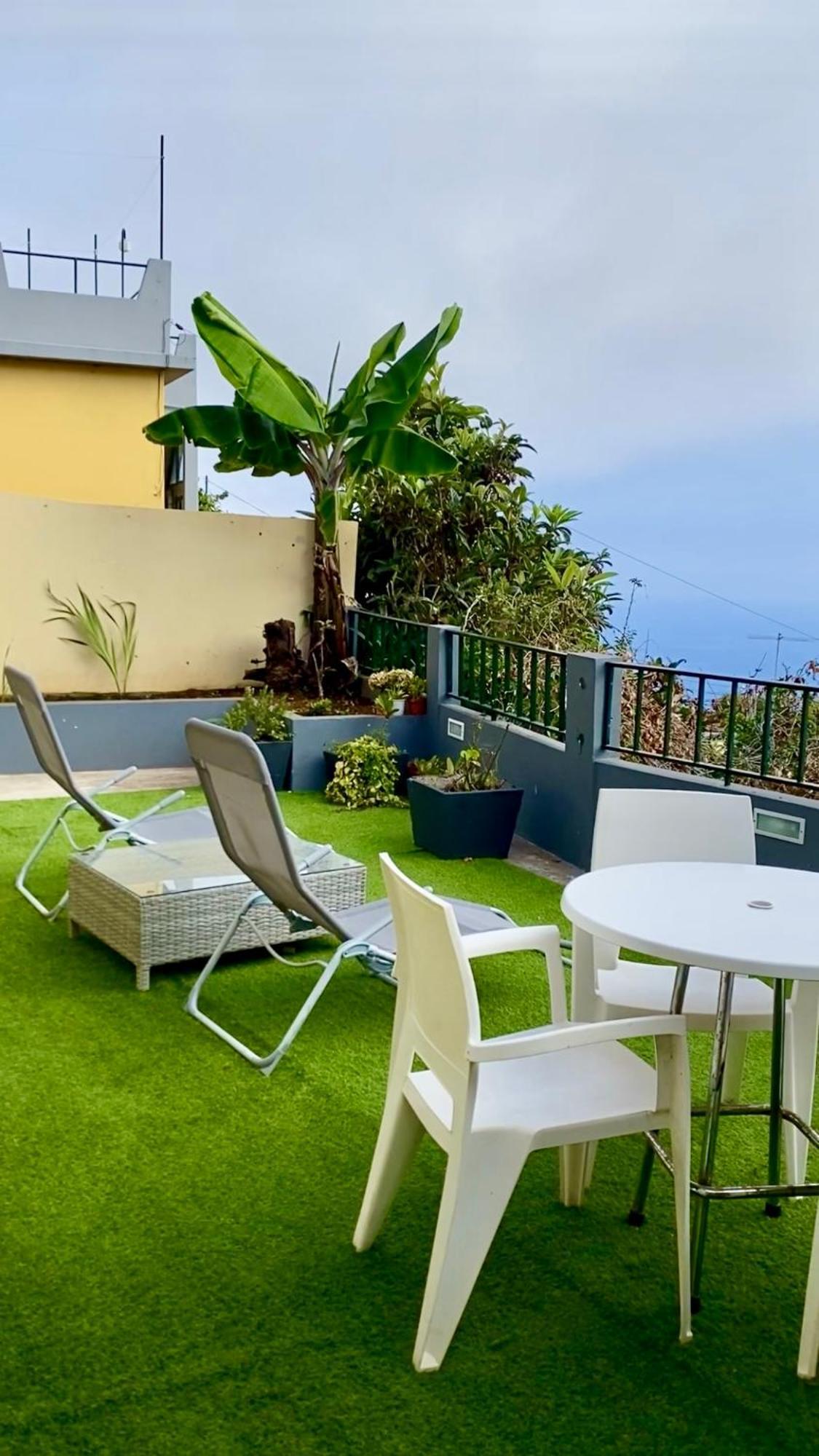 Moon - 5 To 15m From 5 Attractions - Sea View Terrace, Patio, Solarium, Astronaut, Make Up Station, Coffee Bar - *